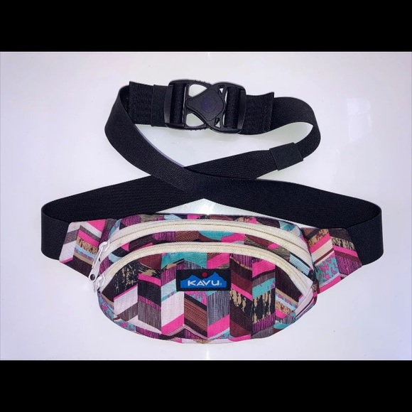 Kavu Handbags - KAVU Spectator Belt Bag in Multi Pink Geometric Print EUC!! Used twice.